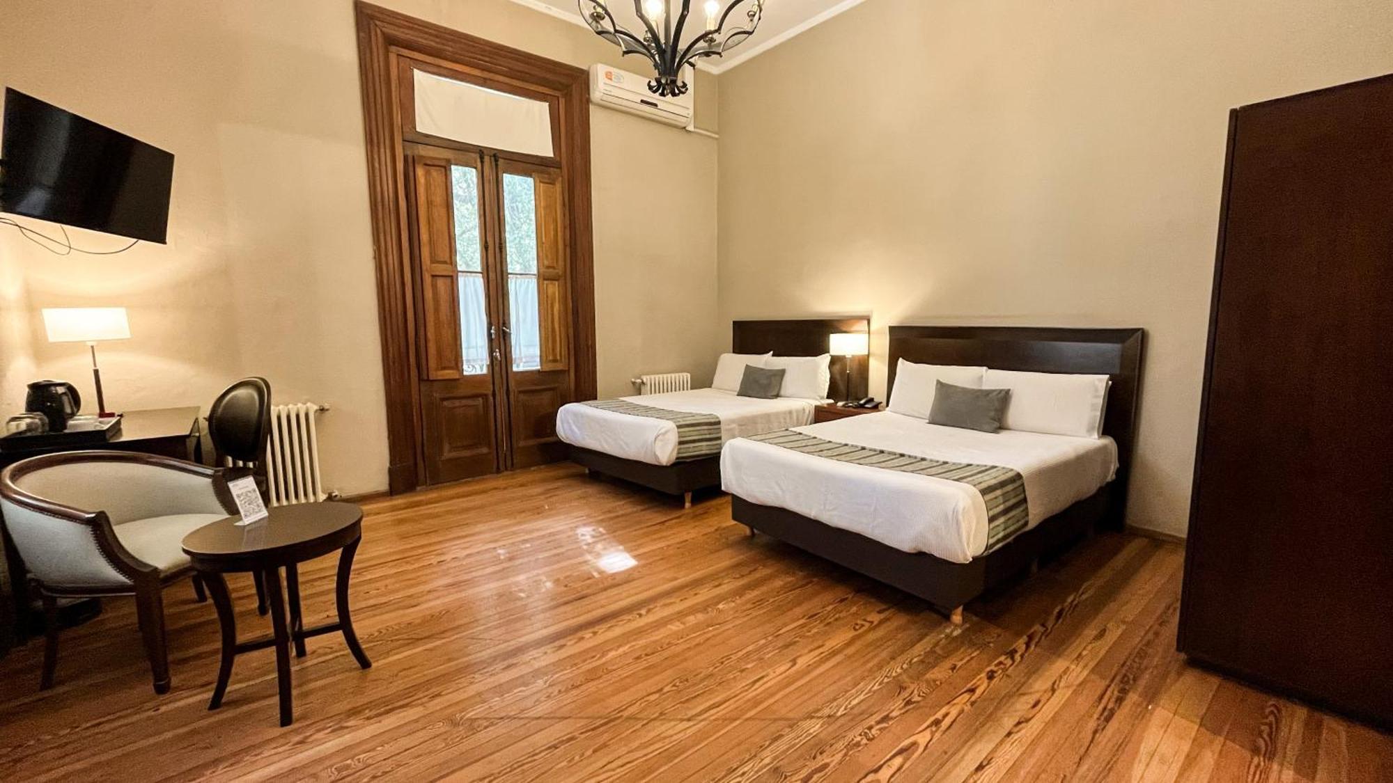 Belén de Escobar Howard Johnson Resort & Spa Escobar מראה חיצוני תמונה