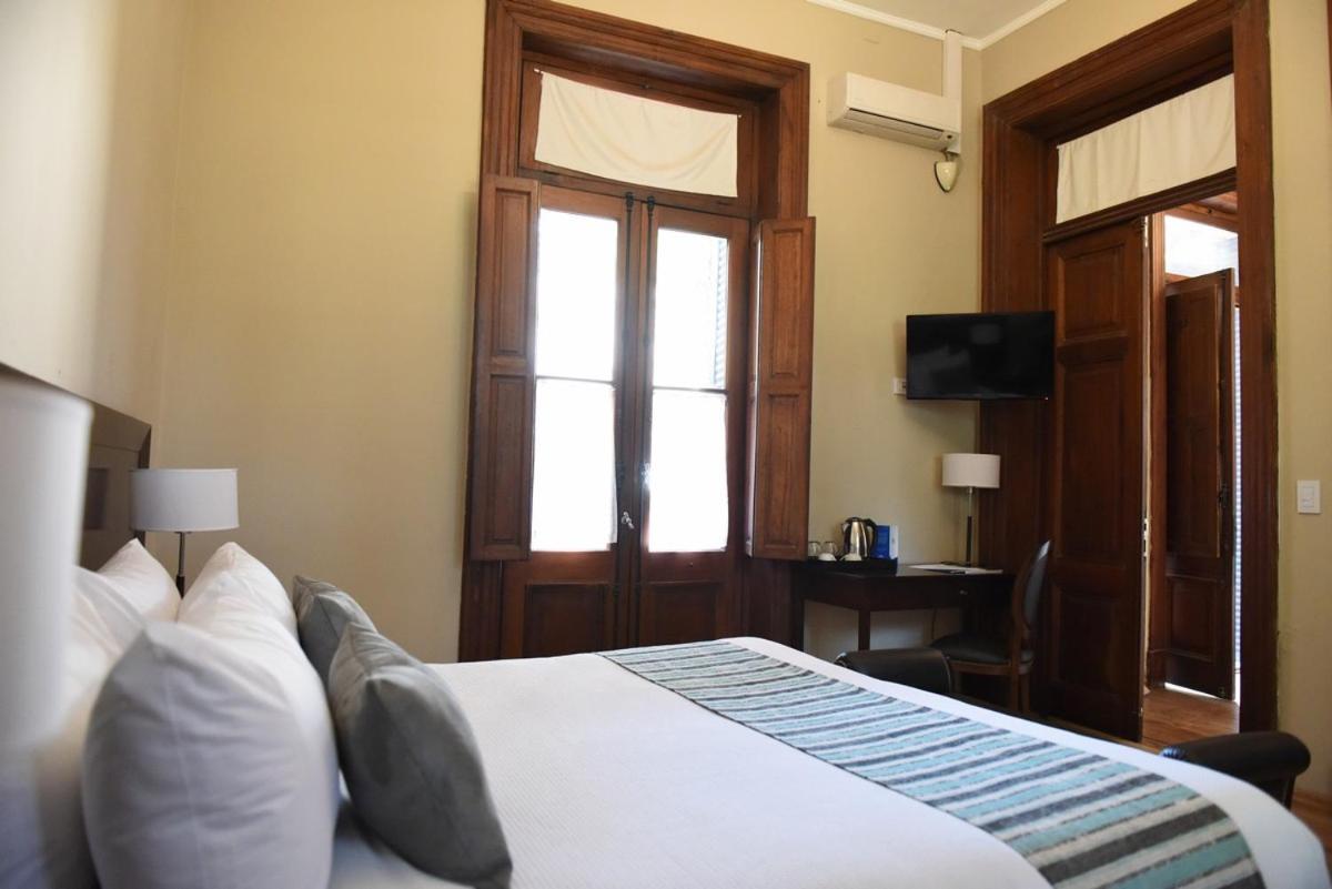 Belén de Escobar Howard Johnson Resort & Spa Escobar מראה חיצוני תמונה